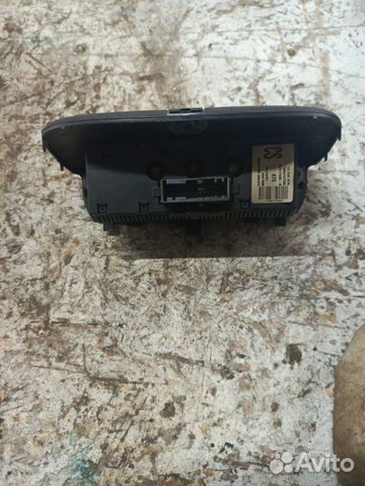 Дисплей информационный Opel Meriva универсал 1.6