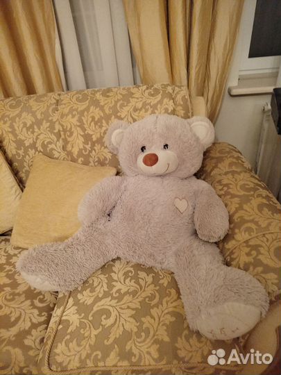 Большие плюшевые медведи