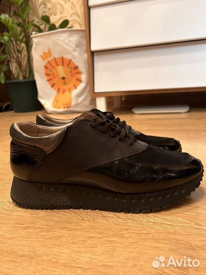 Кроссовки Эконика 39