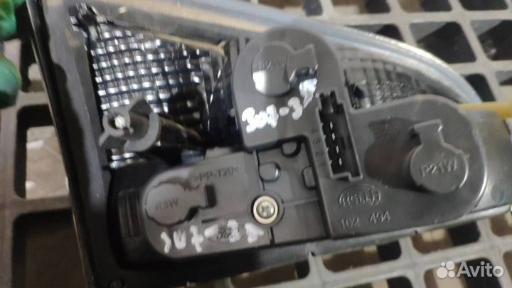 Плата заднего фонаря от Ford S-MAX 2006-2015