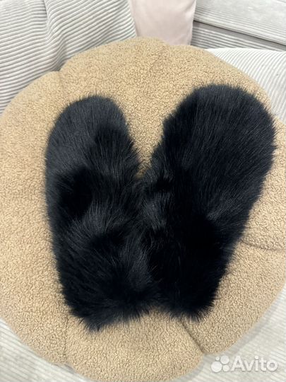 Варежки меховые женские