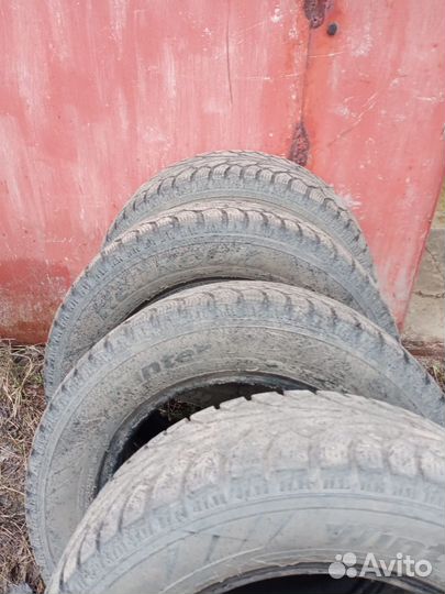 Hankook Winter I'Pike 195/65 R15