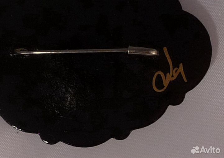 Брошь ручной работы