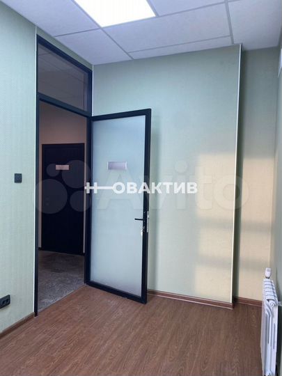 Продам офисное помещение, 283.2 м²