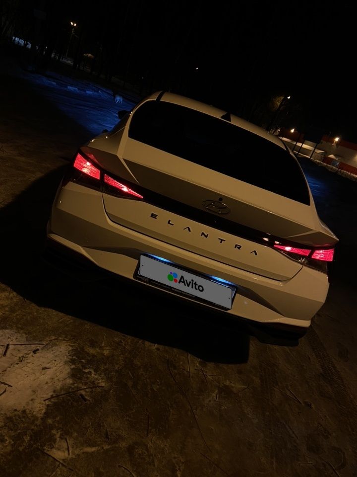 Hyundai Elantra: фото владельца