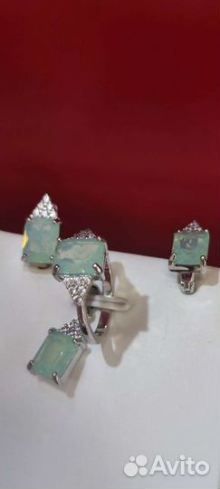 Серьги кольца браслеты