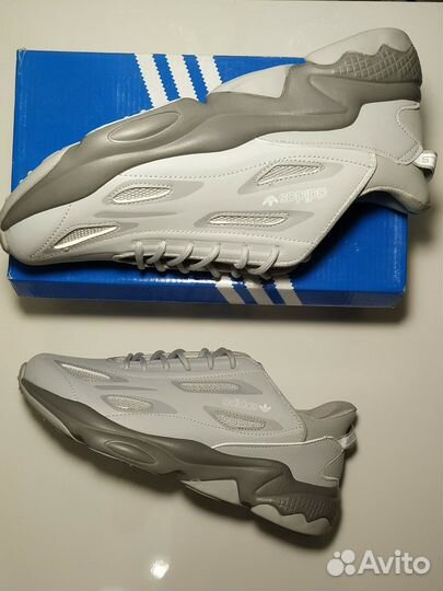 Кроссовки Adidas Ozweego