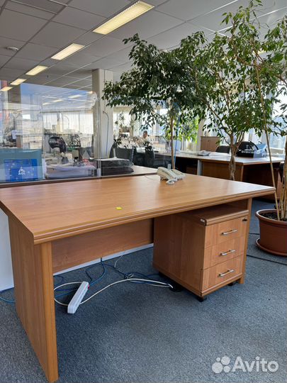 Офисная мебель бу офис под ключ