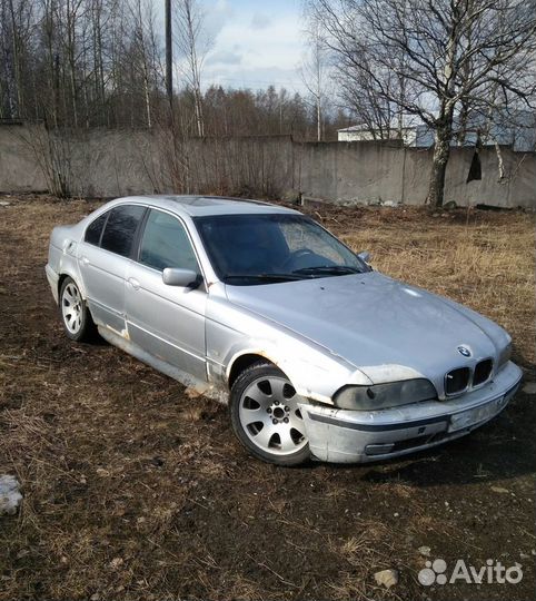Разбираю BMW e39 528