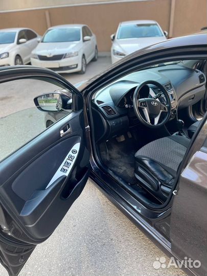 Hyundai Solaris 1.6 AT, 2014, 83 460 км