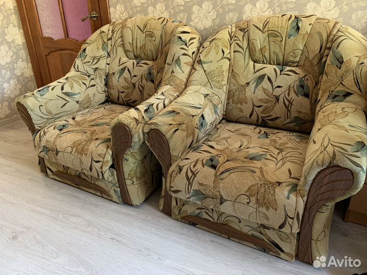 Комплект мебели диван и два кресла-кровати