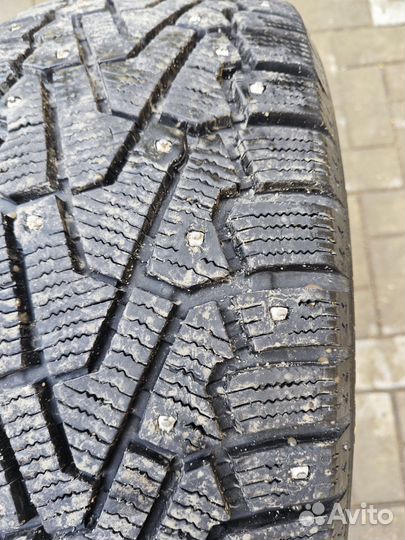 Pirelli Winter Ice Zero 205/60 R16