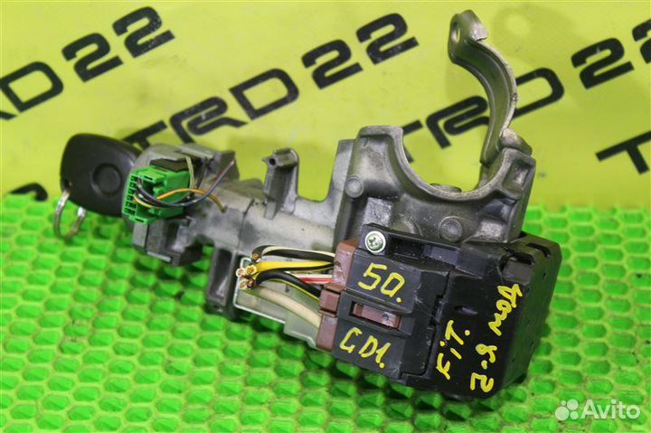 Замок зажигания Honda Fit GD1 L13A 2004