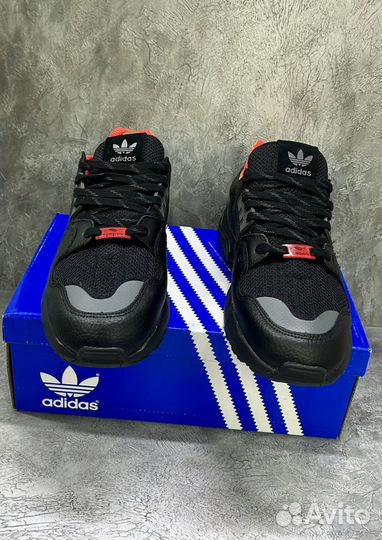 Кроссовки мужские adidas