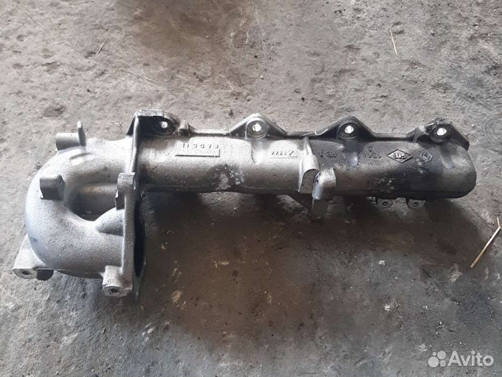 Коллектор впускной Renault 2.0 DCI M9R