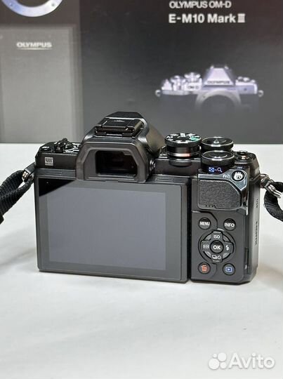 Olympus OM-D E-M10 Mark iii kit (как новый)