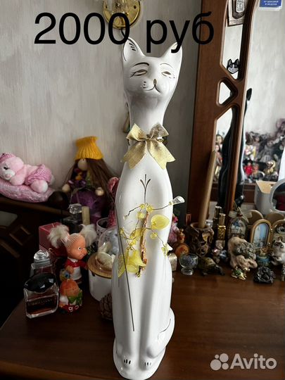 Статуэтки разные