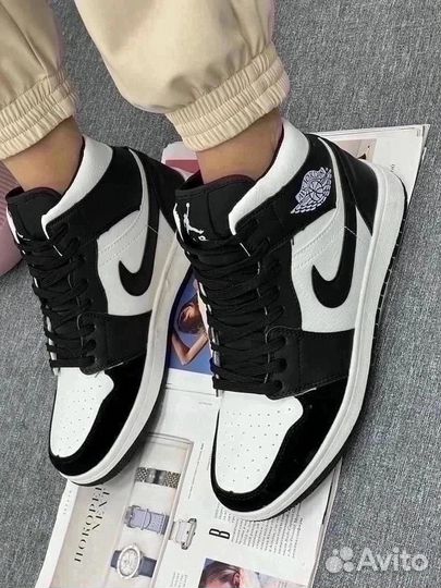 Кроссовки nike