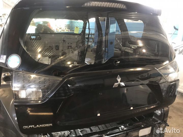 Крышка багажника mitsubishi outlander xl чёрный