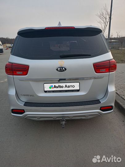 Kia Carnival 2.2 AT, 2019, 77 000 км