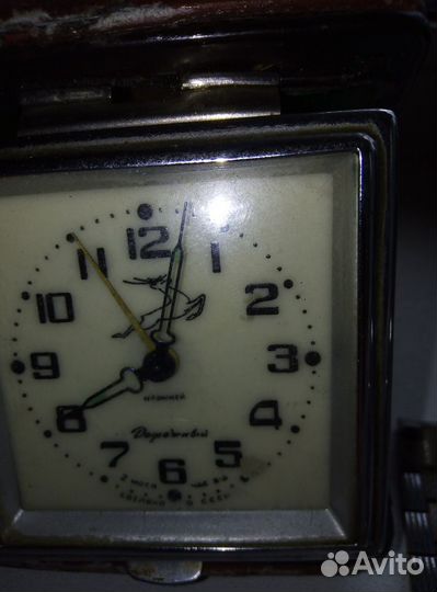 Ретро часы 60-ый годов прошлого столетия (СССР)