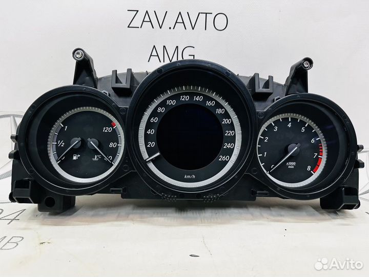 Щиток приборов Mercedes W204 W212