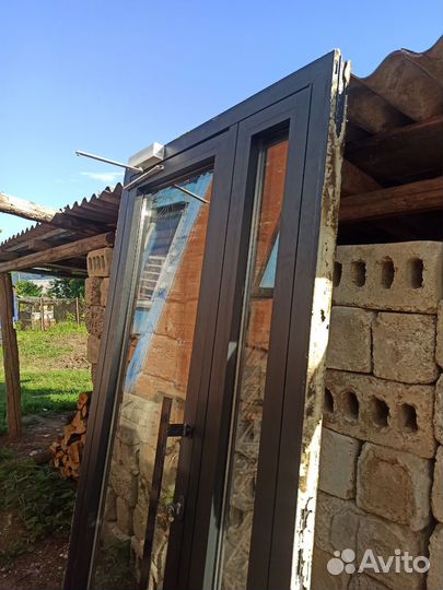 Дверь входная алюминиевая бу