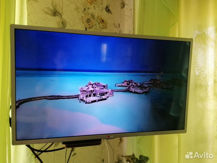 Телевизор смарт-LG