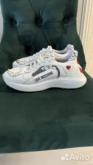 Кроссовки love moschino