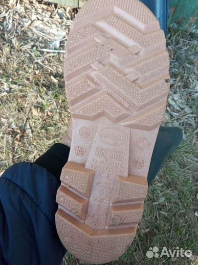 Резиновые сапоги