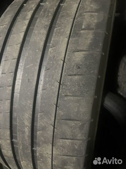 Michelin Pilot Super Sport Acoustic 245/35 R21