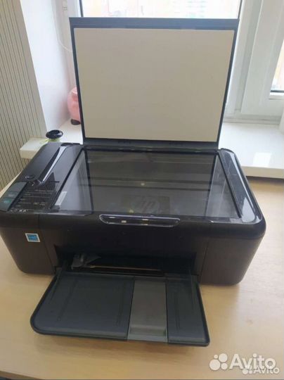 Принтер HP 3 в 1 (струйный, цветной)