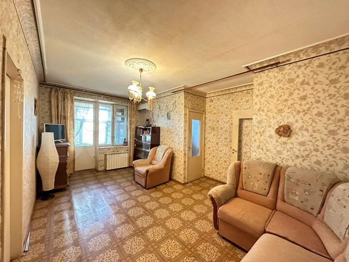 2-к. квартира, 45 м², 4/4 эт.