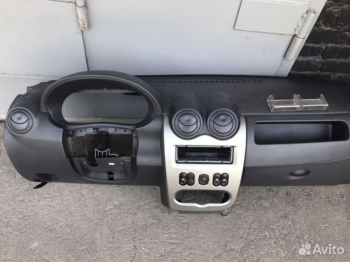 Торпеда renault logan