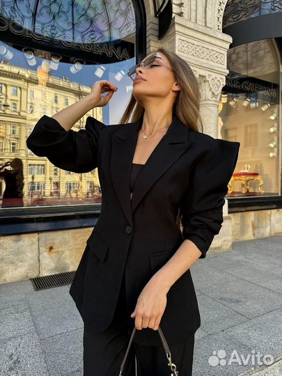 Пиджак женский трендовый