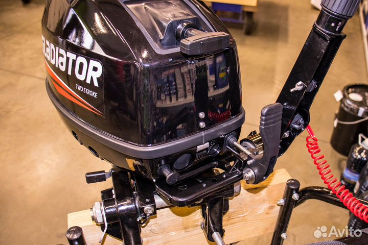 Мотор Gladiator 9.9