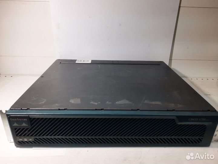 Маршрутизатор Cisco 3725