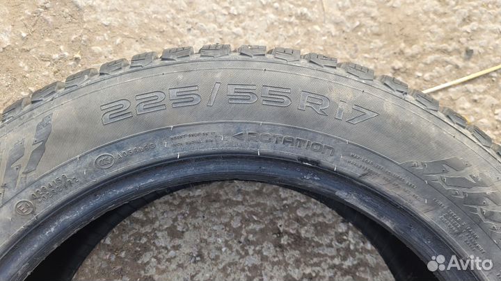 Nokian Tyres Hakkapeliitta 9 225/55 R17