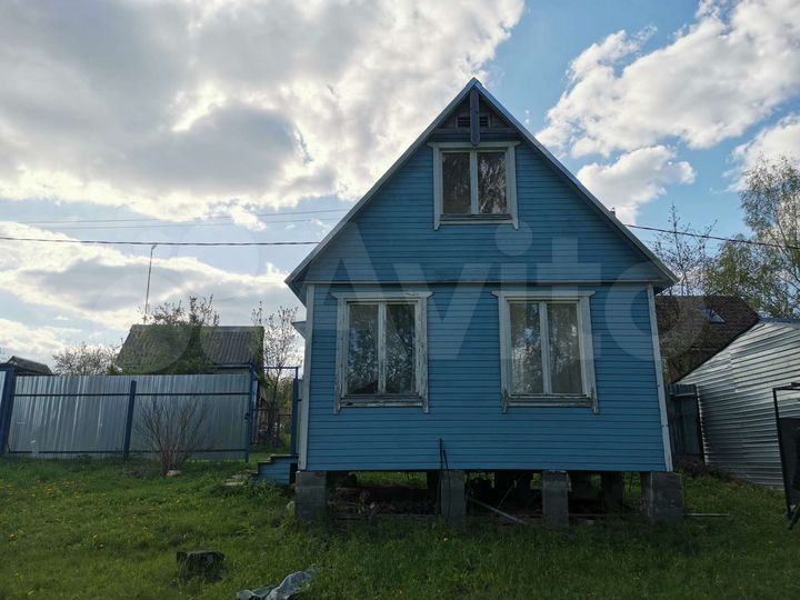Дача 35 м² на участке 6 сот.