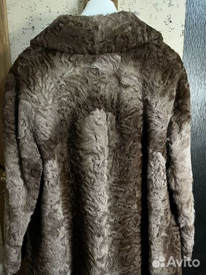 Новая шуба Pelz-Bauer из натурального каракуля