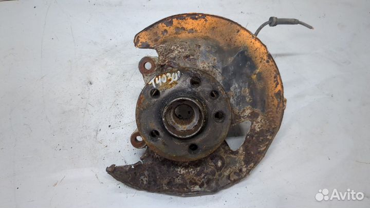 Ступица (кулак, цапфа) Rover 75, 2004