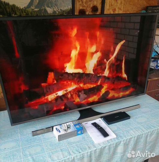 Телевизор samsung SMART tv