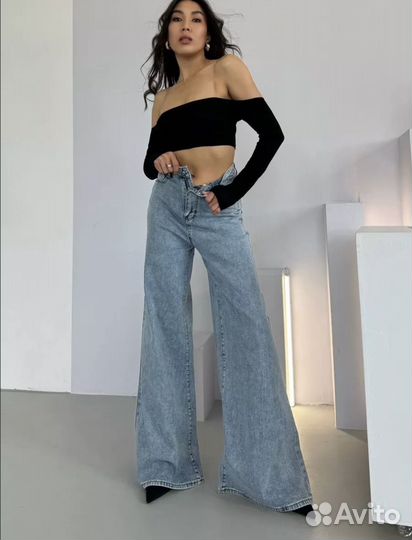 Джинсы клеш широкие женские