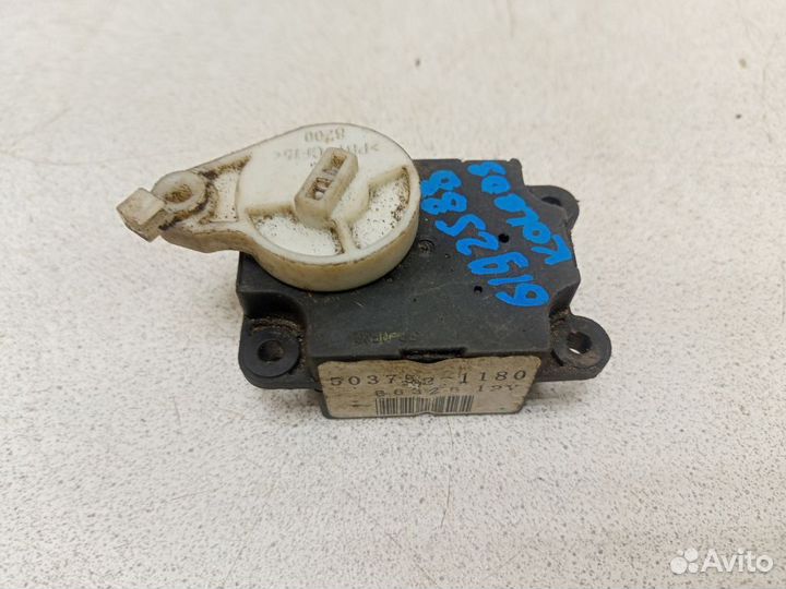 Моторчик заслонки печки