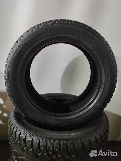 Hankook Winter I'Pike W409 215/55 R17 94T