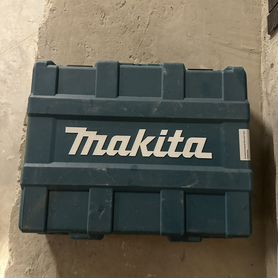 Аккумуляторный пистолет для герметика Makita