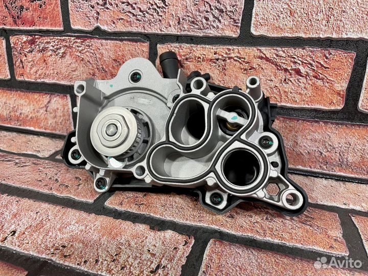 Помпа volkswagen polo
