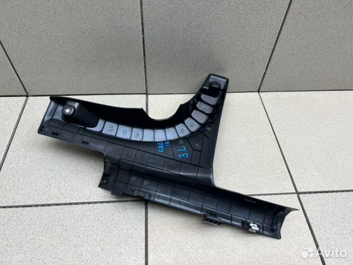Накладка порога (внутренняя) задняя левая Hyundai
