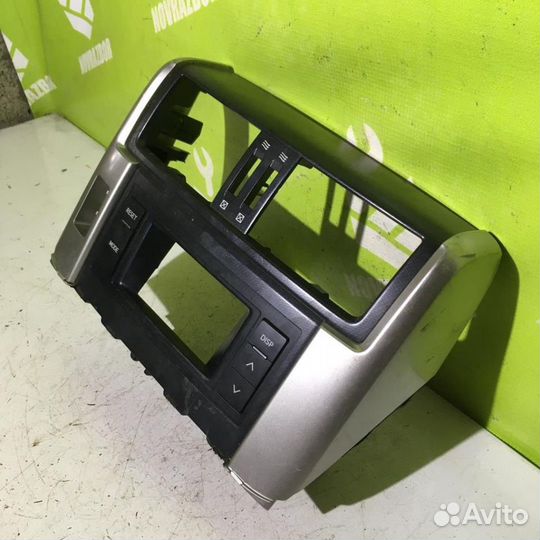 Накладка торпедо Тойота Лэнд Крузер Прадо 150 09+