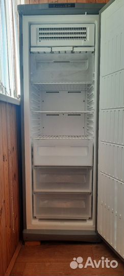 Морозильная камера indesit